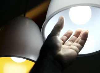 Contas de luz seguem com bandeira tarifária verde em março