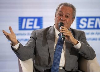 Discussão sobre jornada 6×1 é erro político, afirma presidente da CNI