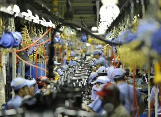 Produção industrial do Amazonas cai 0,8% em abril, aponta IBGE