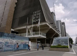 Fiesp recorre à Justiça contra incentivos da Zona Franca e reação cresce no Amazonas