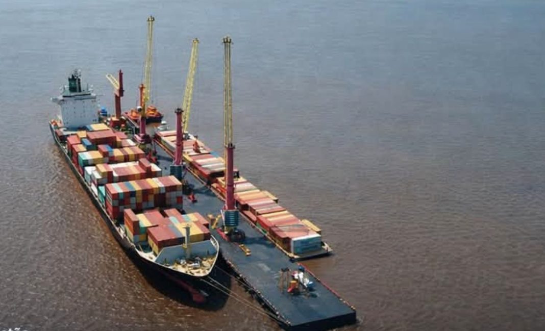 empresa-de-logistica-informa-que-iniciou-deslocamento-de-flutuante-para-itacoati
